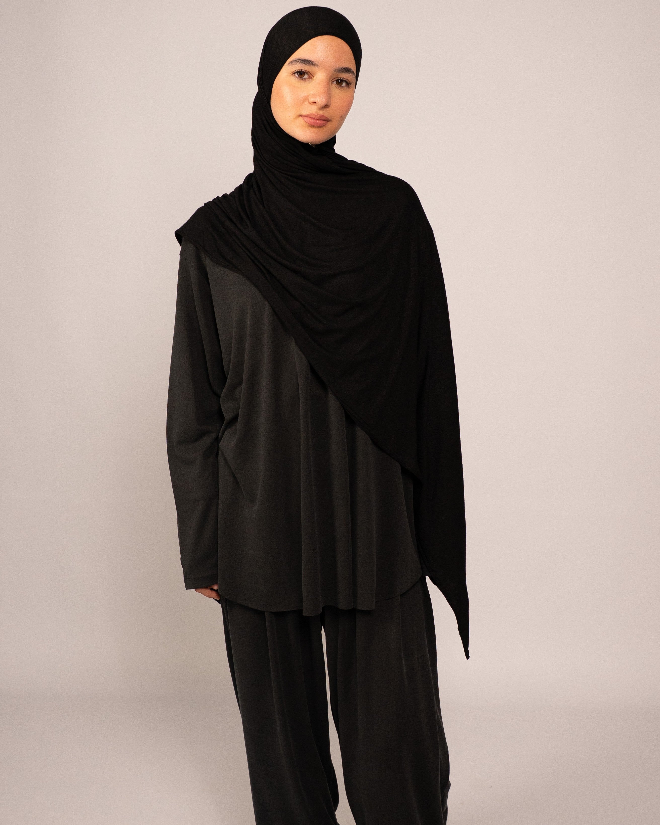 LOUNGEWEAR SET