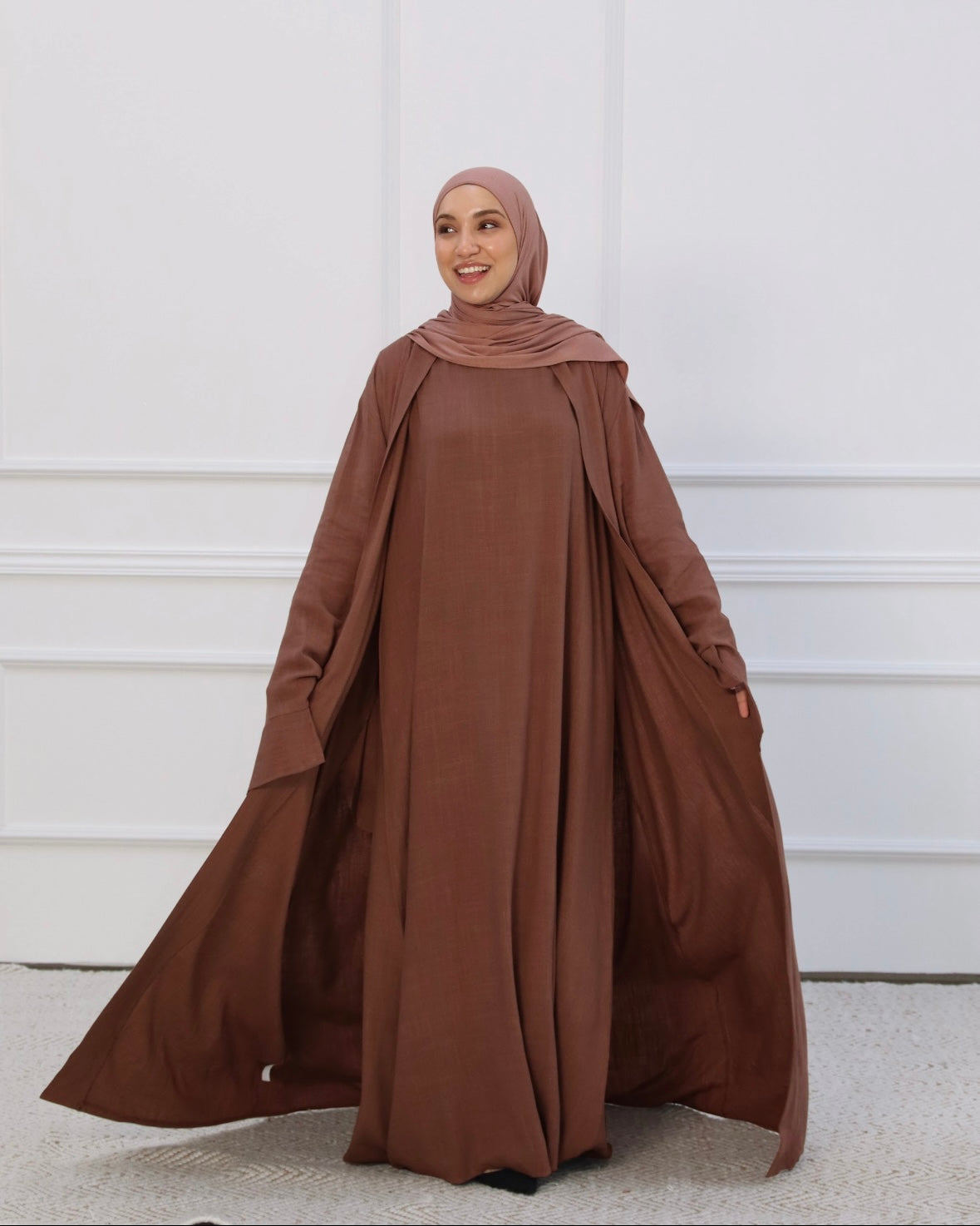 LAYAL LINEN ABAYA SET